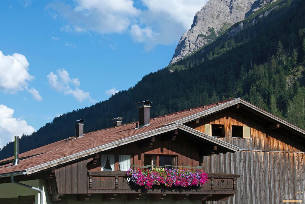 Hotel Berghof Am Schwand Hinterhornbach Esterno foto