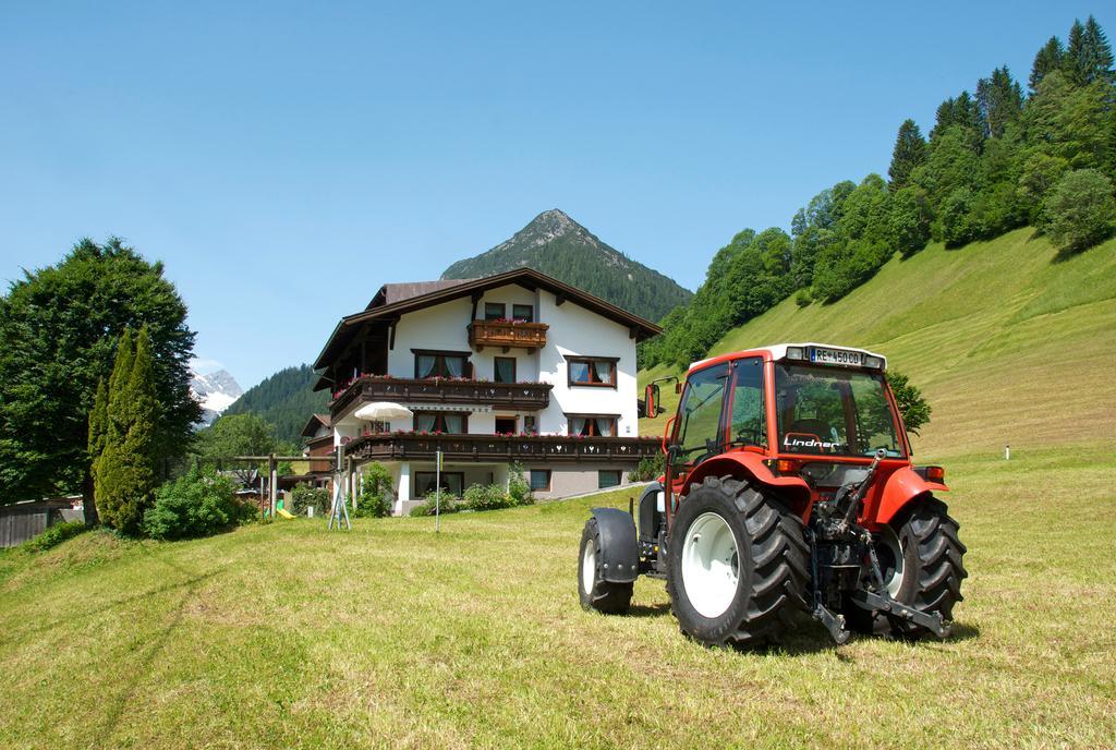 Hotel Berghof Am Schwand Hinterhornbach Esterno foto